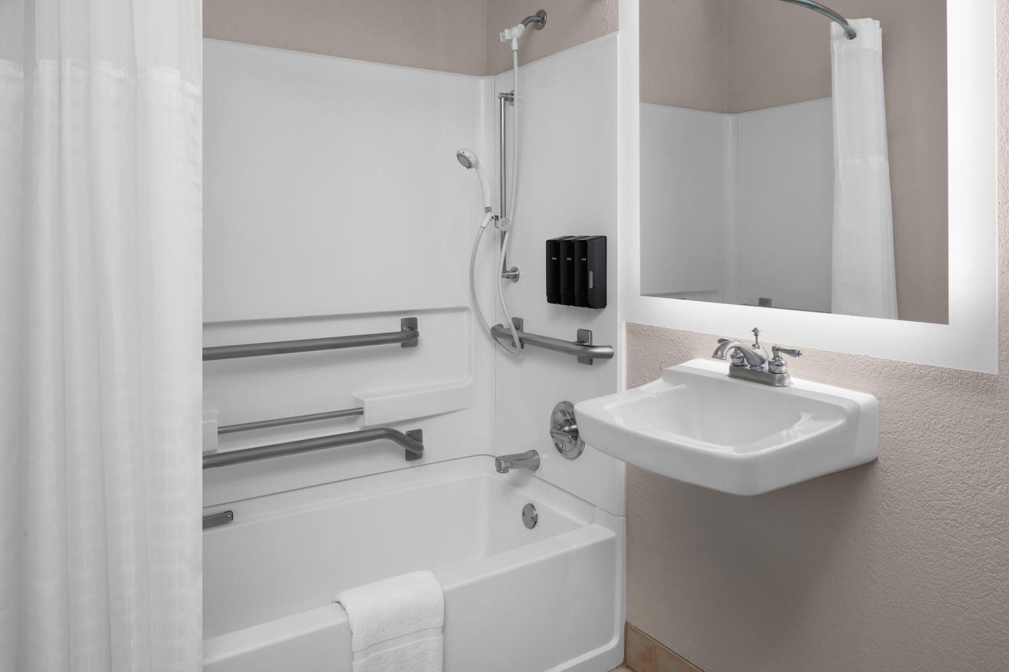Larkspur Landing Extended Stay Suites Рентон Экстерьер фото