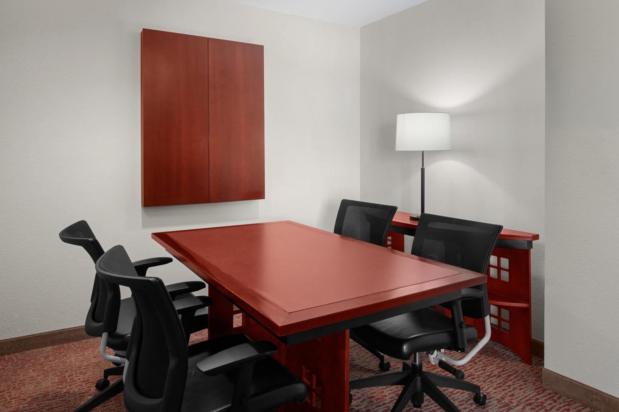 Larkspur Landing Extended Stay Suites Рентон Экстерьер фото
